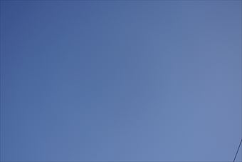 真っ青な空 青 空 雲ひとつない空 青空 青い空 冬