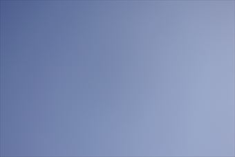 冬晴れ 青空 雲ひとつない 快晴 秋晴れ