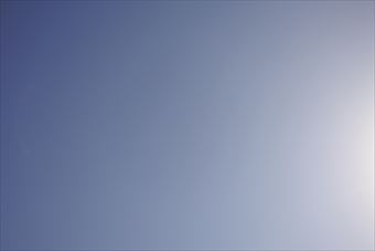 青空 眩しい 雲ない 快晴