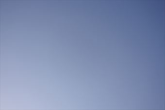 晴れ 青空 雲ない 快晴