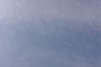 空 青 雲 流れる