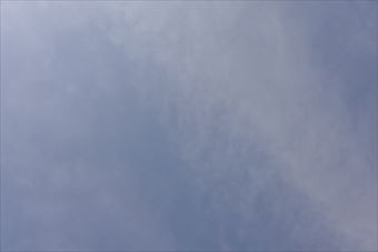 青空 雲 曇り