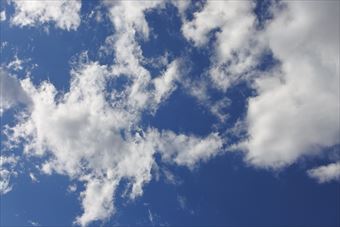 青い空が広がっています