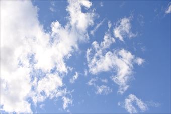 今日のお天気は晴れです。