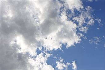 晴れてると思ったんだけど。にわか雨きそう