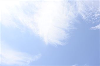 まばゆい日差し