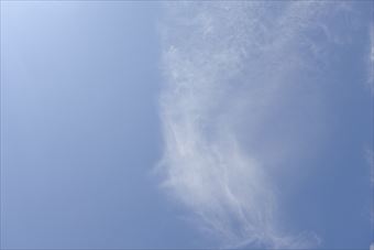 雲がおもしろいので写真に撮りました