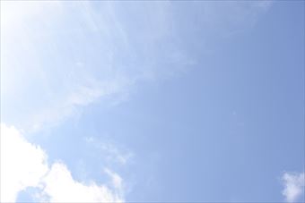 青い空と白い雲。幸せです