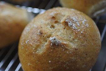 かわいらしい形のパン