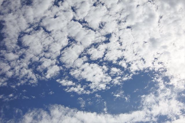 青空 雲 晴れ間