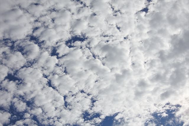 青空 雲 晴れ間