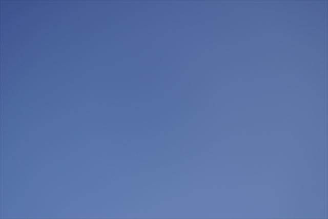 青い空 冬 冬空 青空 真っ青な空 青 空 雲ひとつない空 