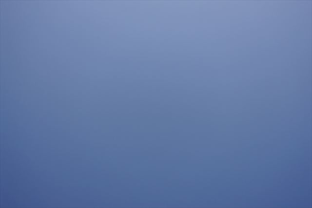 青空 冬 雲ひとつない空 真っ青な空 青い空