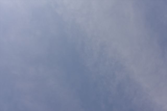 青空 雲 曇り