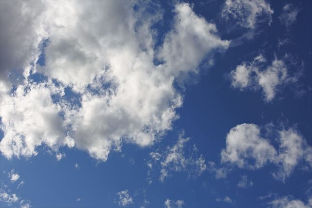 雨雲が近づいてきました