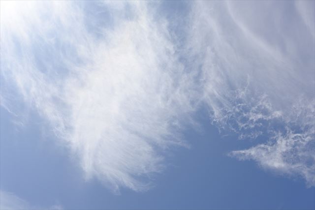 雲がきれいだな