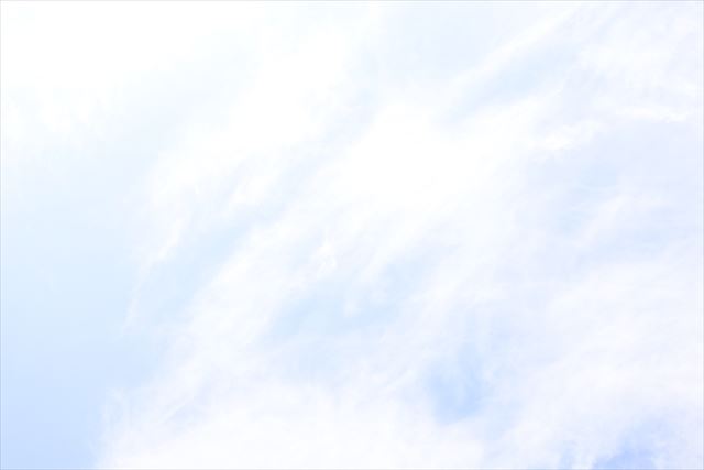 雲が流れていきます