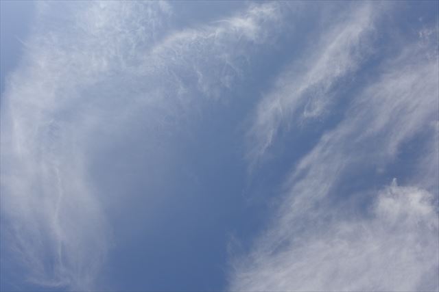 雲がきれいだな