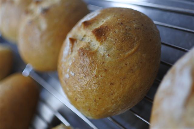 パン屋さんに並んでいたパン