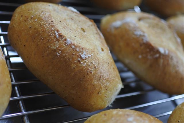 パン屋さんの朝