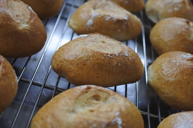 美味しいパンが食べられて幸せだ