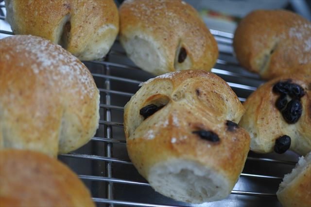 レーズンパン