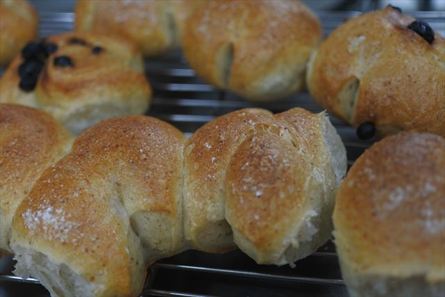 もこもこした形のパン