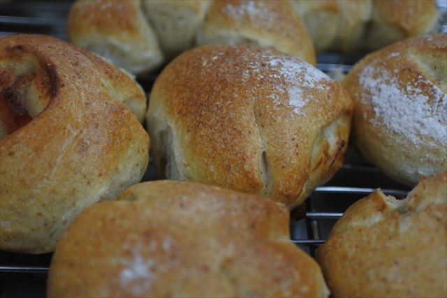 パンが焼きあがりました